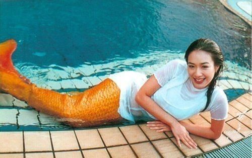 女神的水下戏,赵丽颖性感,迪丽热巴妩媚,关晓彤