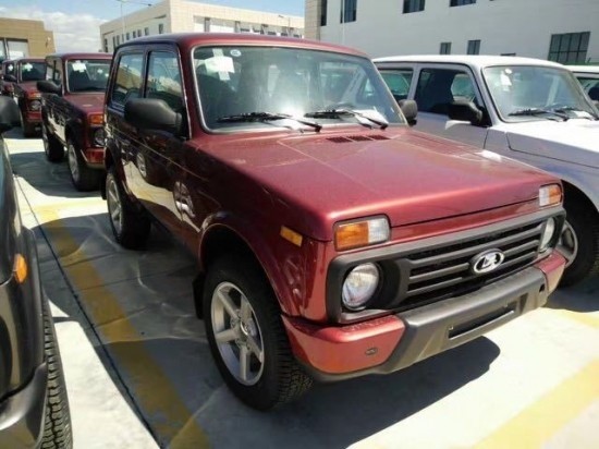 拉达涅瓦1.7L汽油 天津港现车 硬派越野只卖10.5万 拉达涅瓦1.7L汽油 天津港现车 硬派越野只卖10.5万