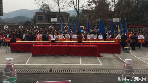 湖南新邵县迎光乡举行第二届教育艺术节 暨师