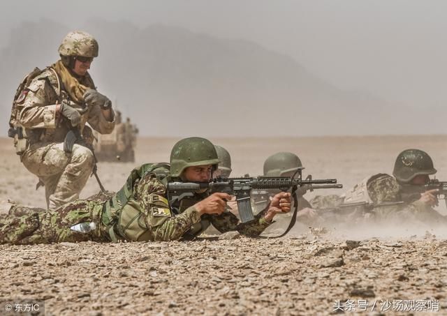 军队里的文职干部是国家干部队伍组成、教官是