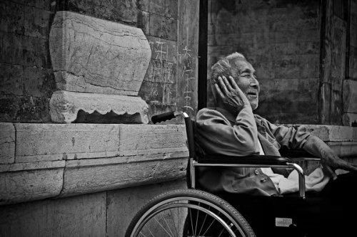 北京市慈善义工联合会雨花分会携手光盘打卡为敬老爱心餐配捐