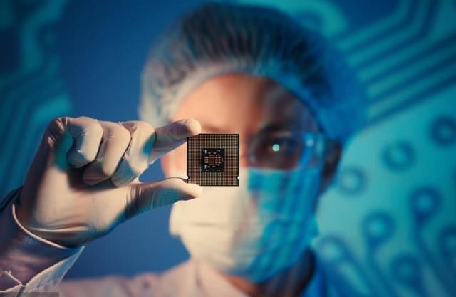 中国芯片和美国相比,差距究竟有多大?看完真的