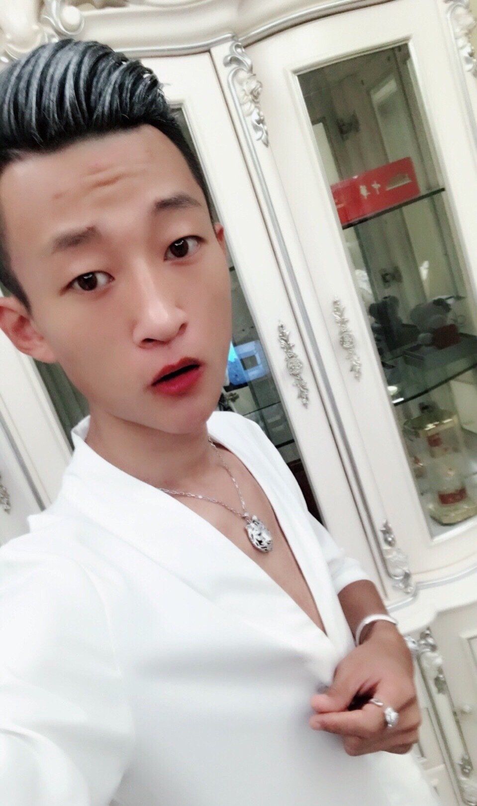 方丈大婚本山女儿随礼50万!祁天道回归首秀挣