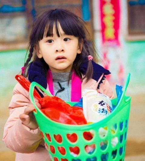 10岁森碟11岁多多近照,曾被称风一般的女子比多多还淑女