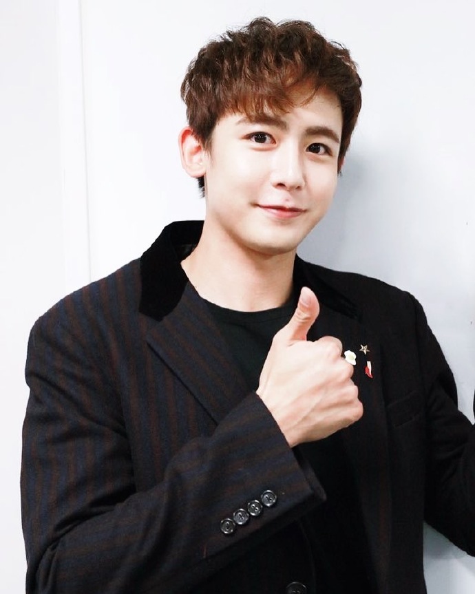 11日下午,尼坤推特&ins同步更新一则写道"非常非常感谢今天来到现场的