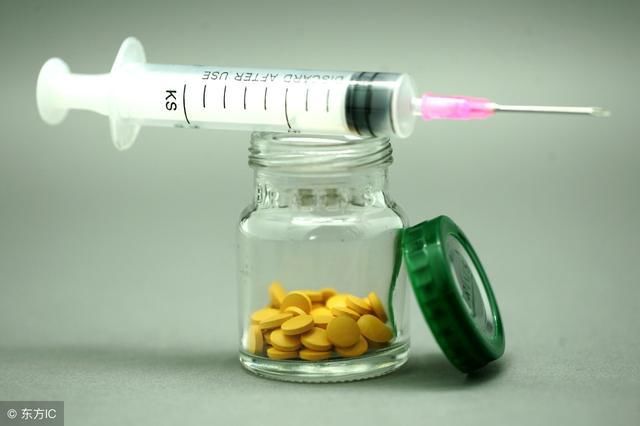 鱼腥草配上它,成痔疮死敌,每晚洗一洗,轻松消