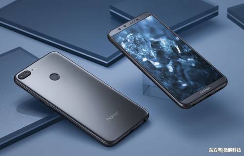 体验GPU Turbo最低仅需899元!全面屏+四摄,良