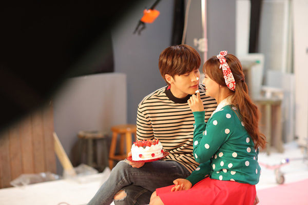 又一对成真!成勋-宋智恩被曝恋爱中 剧中CP成