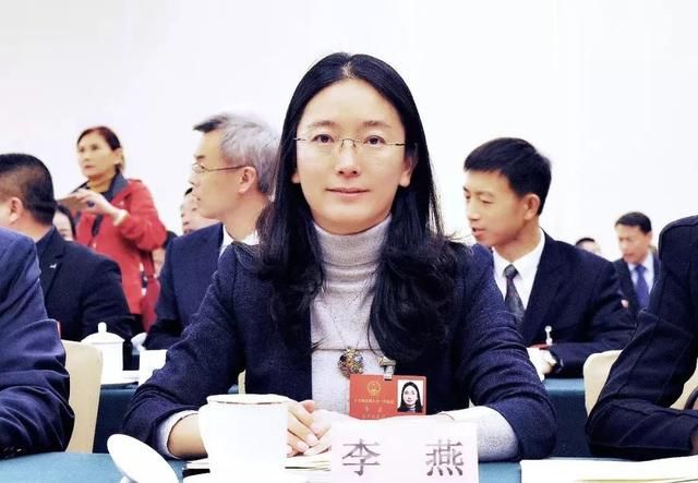 播:春燕衔泥塑齐鲁记在创业中守业的企业家李燕