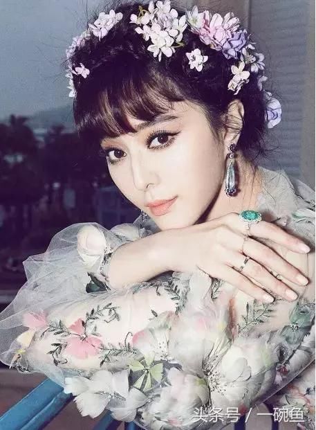 你的脸型戴什么耳环最显瘦?耳环这样戴,脸小一