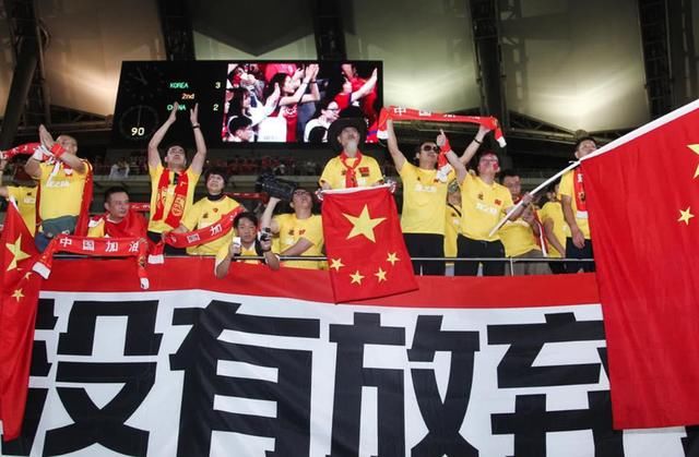 大家觉得国足队员拿多少工资,才匹配他们的水