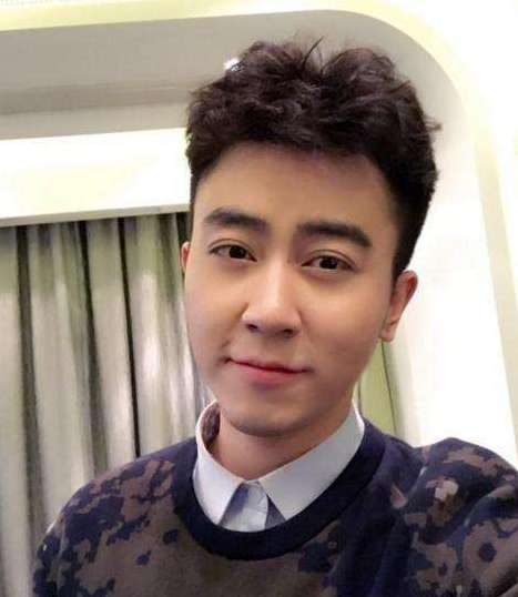 爆料称蛇哥将复播:与平台签卖身契 直播绝地求生还债?