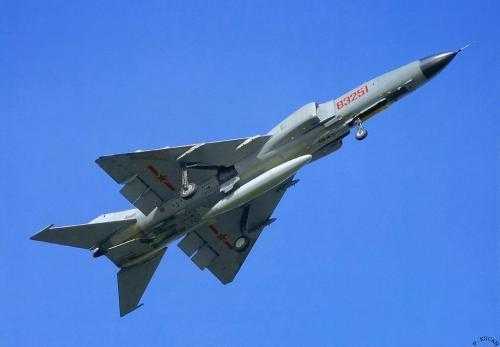 世界上最后一种第二代战斗机--歼8