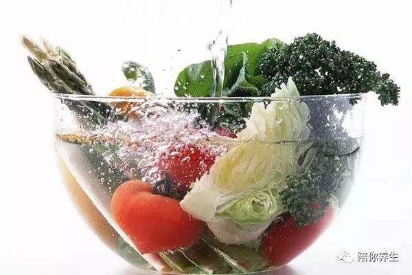 为什么口腔溃疡总是反反复复不好 该如何进行