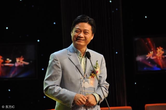 崔永元:母亲帮我艰难走出抑郁症