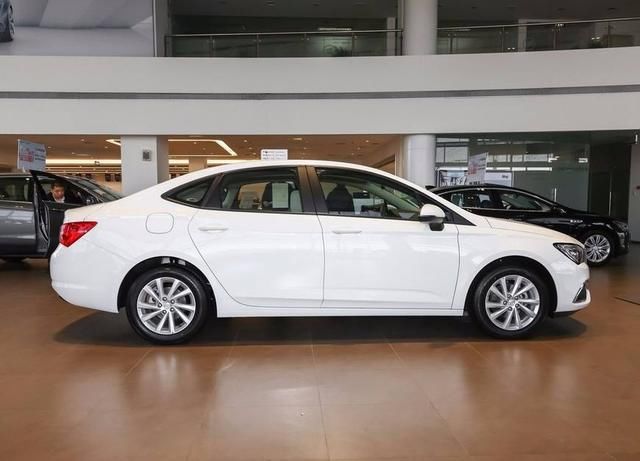 今天就给大家分享一款威朗 2018款 三厢 15s 自动领先型,通过以下的各