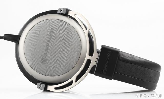 与森海赛尔,AKG爱科技,索尼耳机并称为全球四