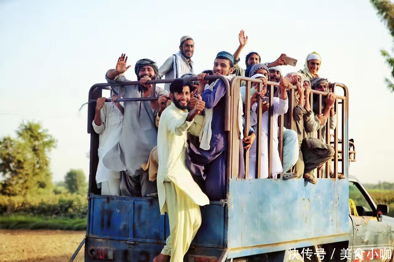 巴基斯坦女孩来中国旅游,坦言:中国很不错,她们