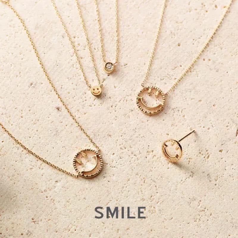 我俩好不容易挖掘到的各种小众品牌手链,不私