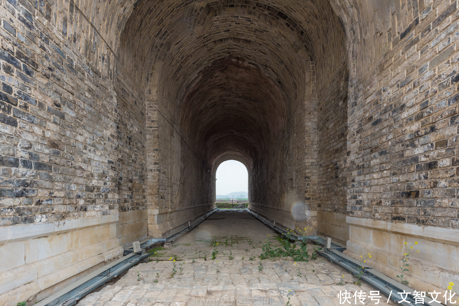 朱元璋除了建造南京故宫,还在安徽建了一座皇