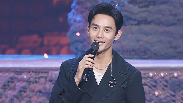 王凯为拉票挑战各种曲风 王凯为拉票挑战各种曲风