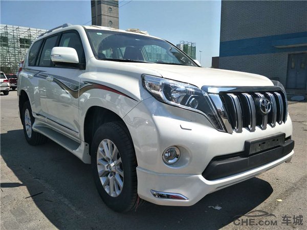 17款丰田霸道300巨型猛兽 强势回归