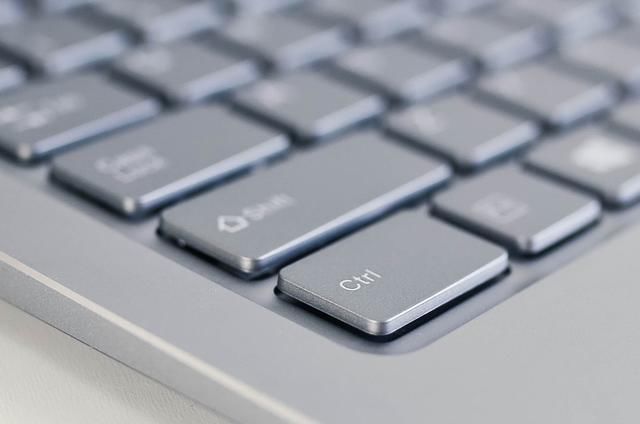 8G内存+128G固态!堪称比华为小米还高颜值