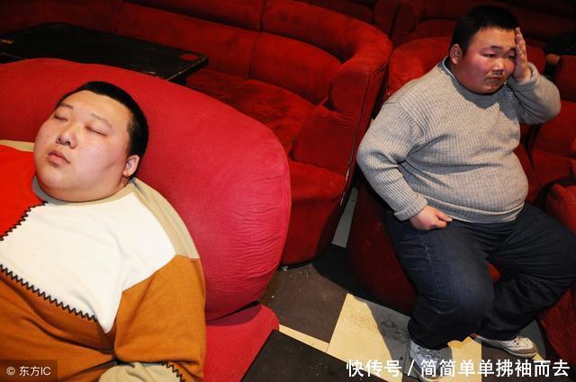 小伙娶媳妇花28万彩礼,即将订婚之际,算命的却