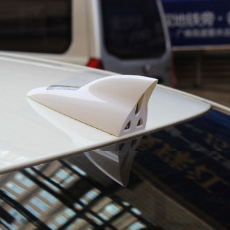 老公提新车半夜才回来,本想发脾气,一开车门,瞬