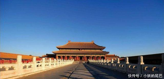 北京紫禁城为何改名叫故宫?