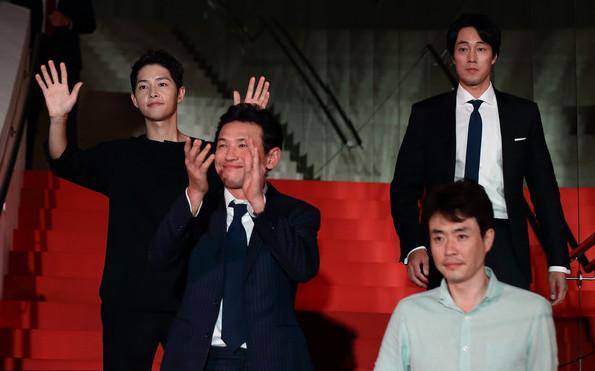 李准基遭封杀!82名艺人上这份黑名单 李准基遭封杀!82名艺人上这份黑名单