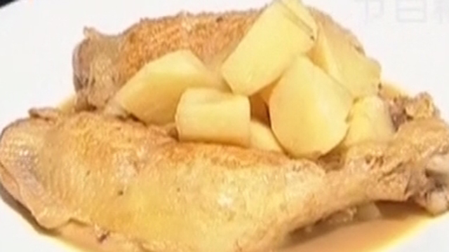 黄焖鸡腿土豆 汤汁浓郁土豆软烂