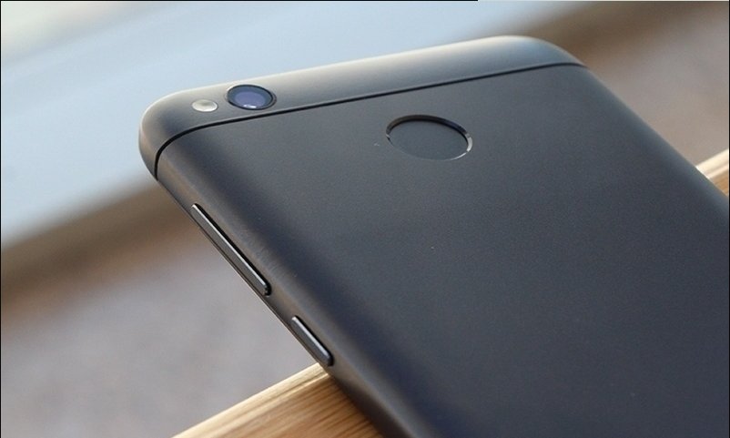 699元+2GB+16GB,小米百元手机里的待机机王