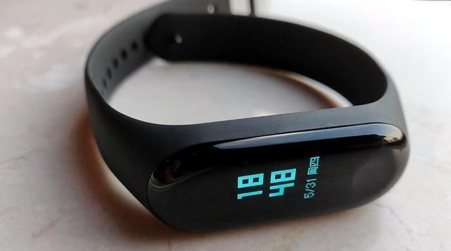 小米手环3和华为手环3对比分析,小米手环3竟然