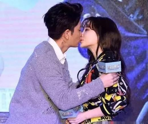 迟到的清白,李小璐晒出所有证据,夜宿门真相水