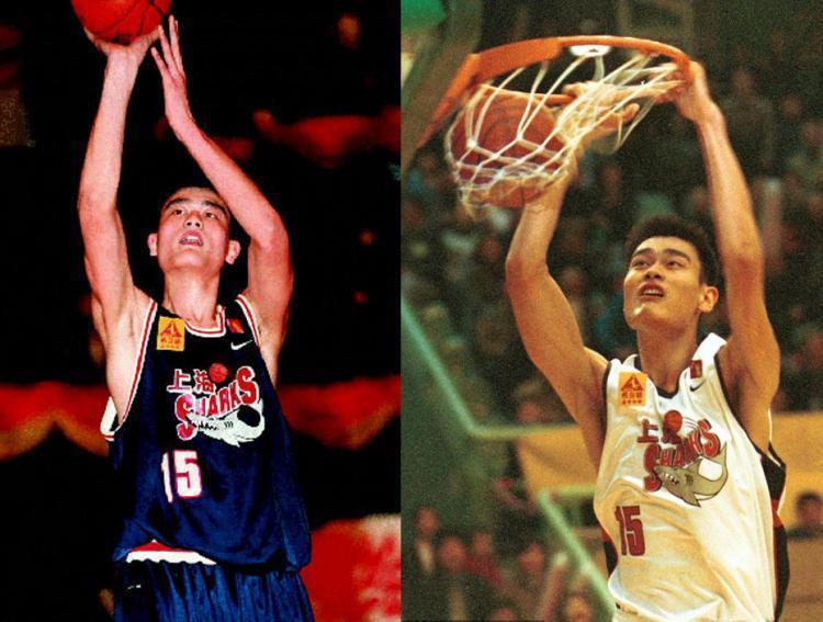 14岁时姚明已经成为了上海青年队的主力中锋。图中稚嫩青涩的姚明虽然看上去也有些偏瘦，但是肌肉线条还是很明显的。姚明进入NBA的时候体重也达到了132KG呢，而现在的刘泽文和伯特·博布罗茨基看上去都过于瘦弱根本无法承受职业比赛的高强度对抗。所以增强对抗性是当务之急。