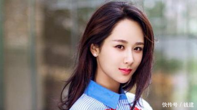 杨紫发文吐槽经纪人逼她称体重,蒋欣的16字评