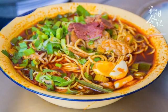 老襄阳人十口相传的面馆,是深夜吃货们的宵夜