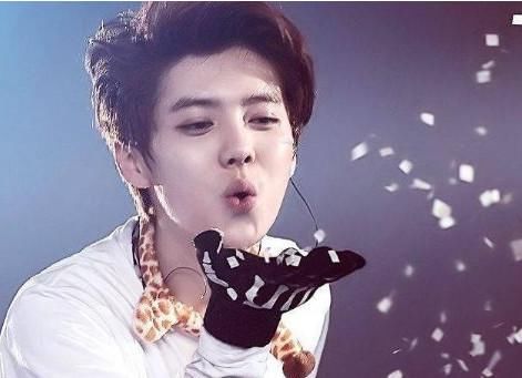 杨洋不火了,陈伟霆不火了,李易峰不火了,只有他