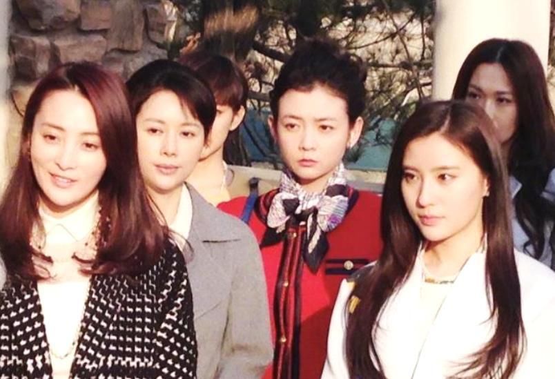 陈建斌蒋勤勤首度合体亮相综艺节目 接地气表