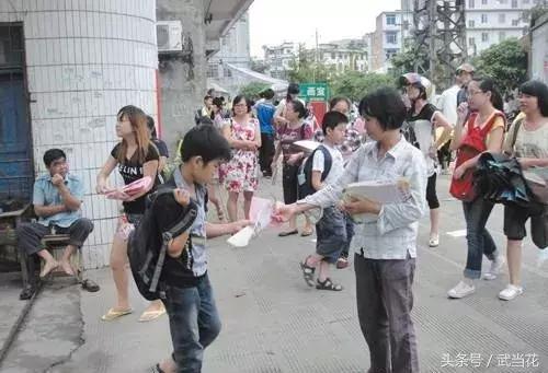 十大暴利行业,新兴行业小县城创业项目,冷门创