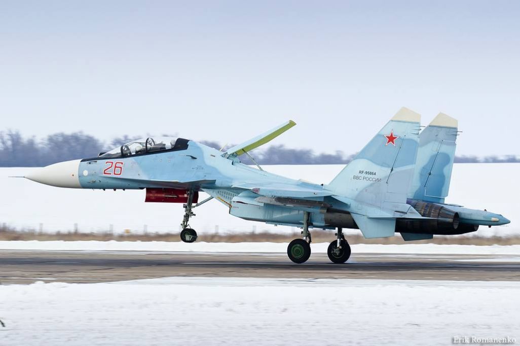 是俄罗斯目前最先进的苏30系列战斗机,该机也是俄罗斯空军的主要装备