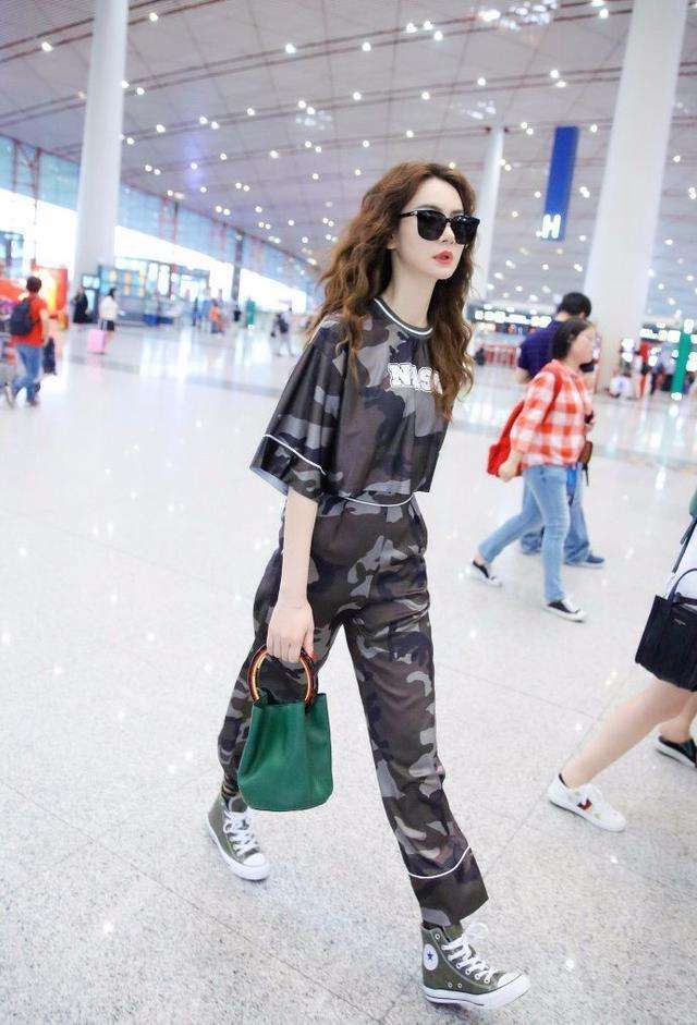 戚薇这发型就像是泡面一样,网友:嫁给韩国人就