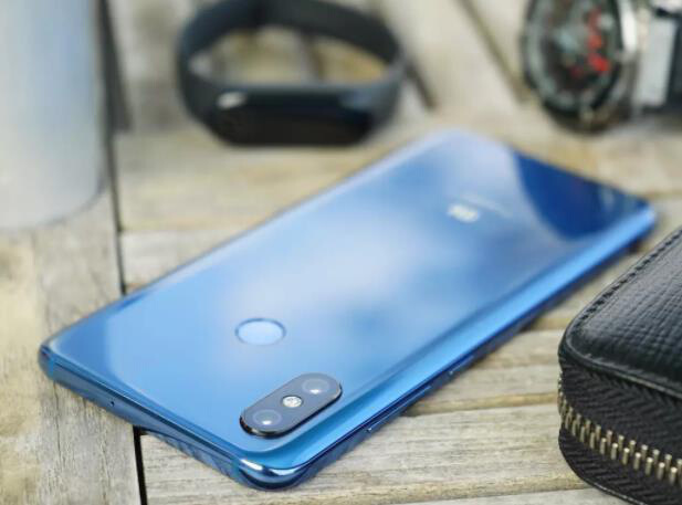 小米8产能曝光:这个备货量你还满意吗?