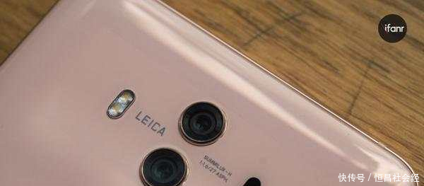 卡尔蔡司认证的手机相机和莱卡认证的哪个更牛