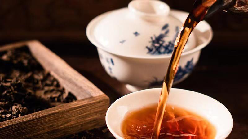 【广西古树六堡茶】“红、浓、陈、醇”，细腻饱满，回甘持久！