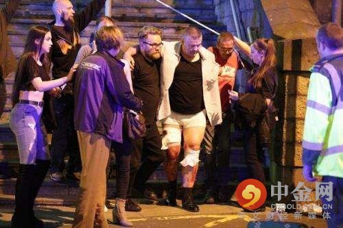 英国曼城发生爆炸致19死50余伤 首相暂停6月