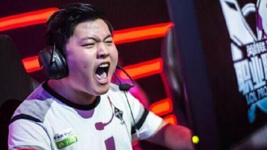 LOL:春季赛赛程过半 目前LPL公认四大AD 第一