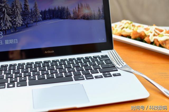 AirBook七代i7笔记本 彻底取代Macbook Air