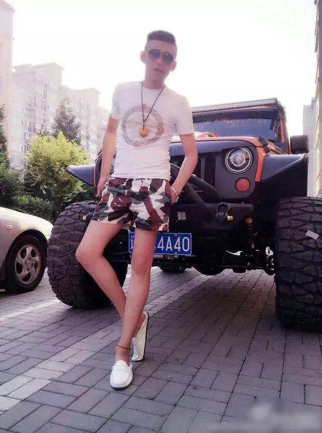 刘一手直播再嘲讽仙洋,表示一辈子被封 网友:你